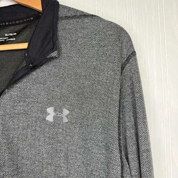 Under Armor loose thread borne heat gear 1/4 zip polo size XL - Picture 3 of 9